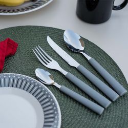 Cinza-Neutro-Ambientada