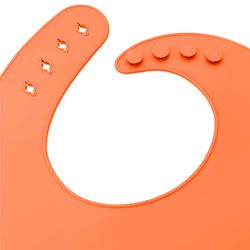 Babador-Infantil-de-Silicone-com-Pega-Migalhas-Laranja