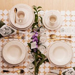 Sou_da_Mesa_Daily_Mendi_Marfim_01