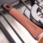 Mocha_frigideira_alca